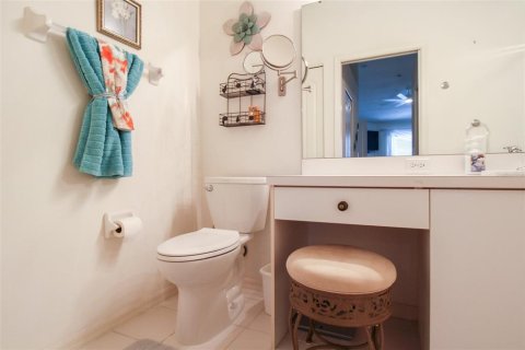 Copropriété à louer à Sarasota, Floride: 2 chambres, 123 m2 № 218367 - photo 23