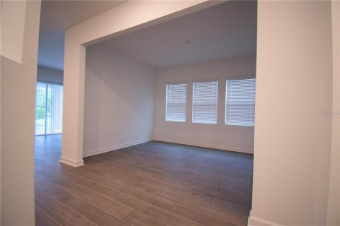 Villa ou maison à vendre à Orlando, Floride: 4 chambres, 245.91 m2 № 2414051 - photo 5