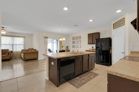 Villa ou maison à vendre à Davenport, Floride: 4 chambres, 171.96 m2 № 1833235 - photo 16