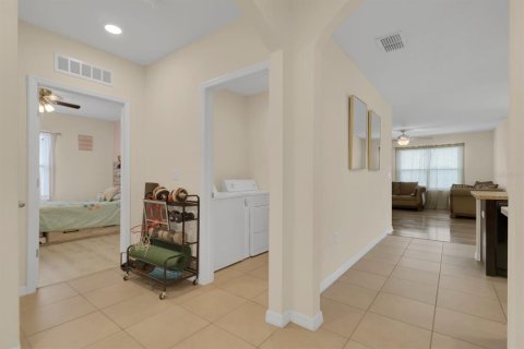 Villa ou maison à vendre à Davenport, Floride: 4 chambres, 171.96 m2 № 1833235 - photo 14