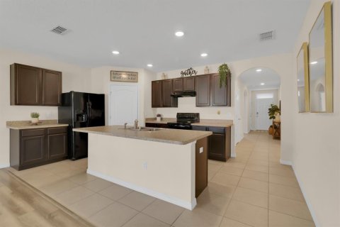 Villa ou maison à vendre à Davenport, Floride: 4 chambres, 171.96 m2 № 1833235 - photo 17