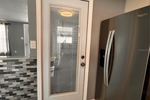 Villa ou maison à louer à Port Richey, Floride: 2 chambres, 94.48 m2 № 2402856 - photo 6