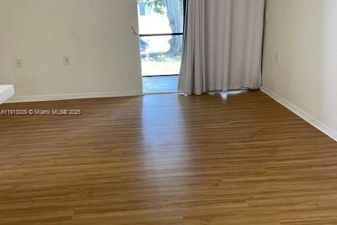 Copropriété à louer à Cutler Bay, Floride: 1 chambre, 57.6 m2 № 1969276 - photo 6