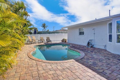 Casa en venta en Bradenton, Florida, 2 dormitorios, 157.56 m2 № 2104449 - foto 21