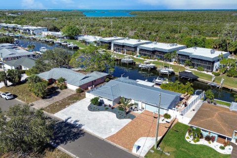 Casa en venta en Bradenton, Florida, 2 dormitorios, 157.56 m2 № 2104449 - foto 29