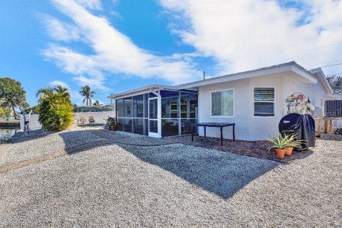 Casa en venta en Bradenton, Florida, 2 dormitorios, 157.56 m2 № 2104449 - foto 20