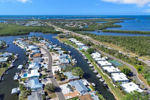 Casa en venta en Bradenton, Florida, 2 dormitorios, 157.56 m2 № 2104449 - foto 28