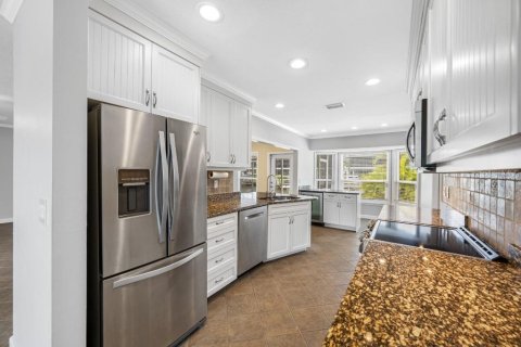 Casa en venta en Bradenton, Florida, 2 dormitorios, 157.56 m2 № 2104449 - foto 5