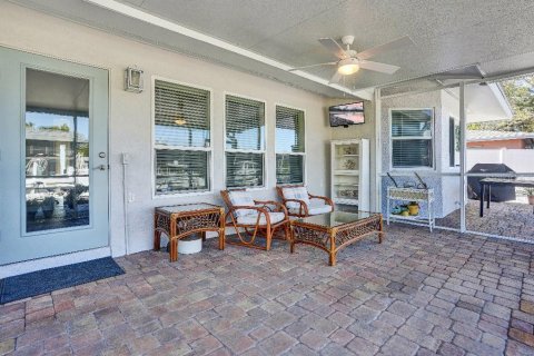 Casa en venta en Bradenton, Florida, 2 dormitorios, 157.56 m2 № 2104449 - foto 19