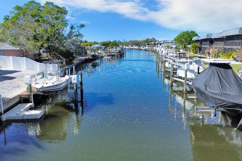 Casa en venta en Bradenton, Florida, 2 dormitorios, 157.56 m2 № 2104449 - foto 24