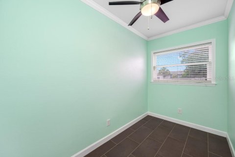 Casa en venta en Bradenton, Florida, 2 dormitorios, 157.56 m2 № 2104449 - foto 11