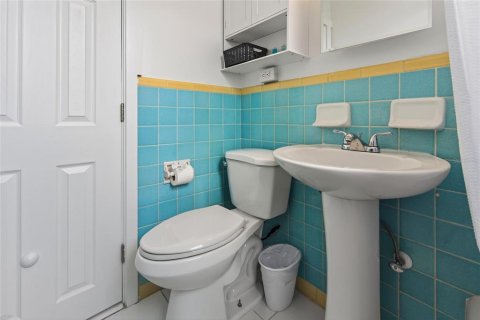 Condo in Venice, Florida, 1 bedroom № 2211058 - photo 9