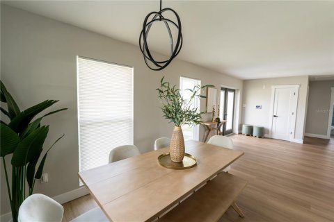 Villa ou maison à vendre à North Port, Floride: 2 chambres, 100.71 m2 № 2097399 - photo 27