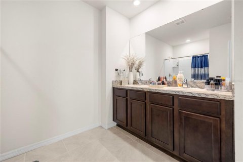 House in Davenport, Florida 5 bedrooms, 234.3 sq.m. № 1750804 - photo 28