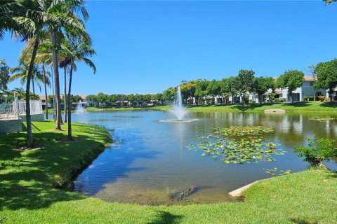 Touwnhouse à vendre à Riviera Beach, Floride: 3 chambres, 122.45 m2 № 2293272 - photo 23