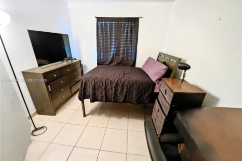 Touwnhouse à vendre à Riviera Beach, Floride: 3 chambres, 122.45 m2 № 2293272 - photo 15