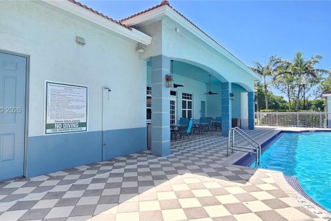Touwnhouse à vendre à Riviera Beach, Floride: 3 chambres, 122.45 m2 № 2293272 - photo 22