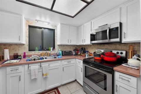 Condominio en venta en Indian Rocks Beach, Florida, 2 dormitorios, 118.45 m2 № 2322894 - foto 10