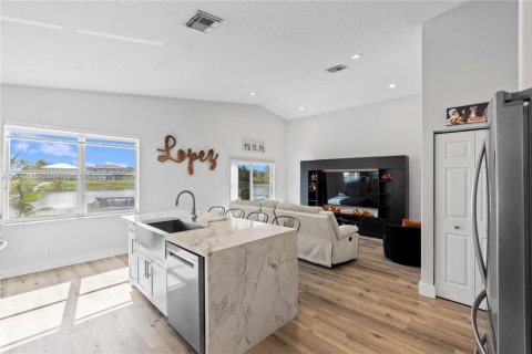 Casa en venta en Pembroke Pines, Florida, 3 dormitorios, 184.97 m2 № 1974312 - foto 17