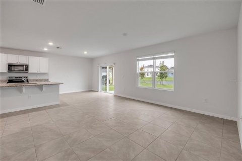 House in New Smyrna Beach, Florida 5 bedrooms, 241.64 sq.m. № 1908359 - photo 21