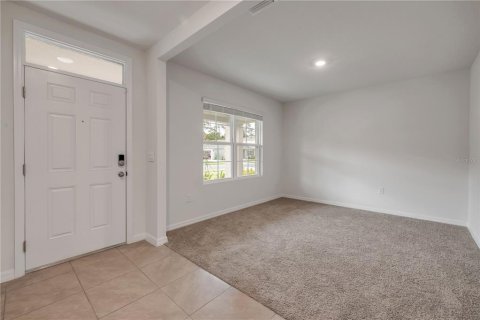 House in New Smyrna Beach, Florida 5 bedrooms, 241.64 sq.m. № 1908359 - photo 5
