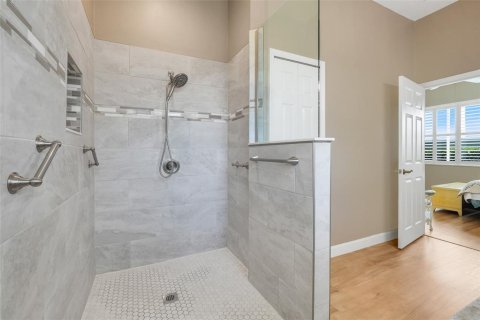 House in Clermont, Florida 2 bedrooms, 159.61 sq.m. № 2231487 - photo 26