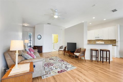 House in Clermont, Florida 2 bedrooms, 159.61 sq.m. № 2231487 - photo 10