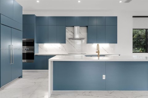 Villa ou maison à vendre à Southwest Ranches, Floride: 6 chambres, 525.92 m2 № 2011889 - photo 13