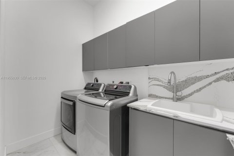 Villa ou maison à vendre à Southwest Ranches, Floride: 6 chambres, 525.92 m2 № 2011889 - photo 18