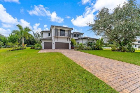 Villa ou maison à Southwest Ranches, Floride 6 chambres, 525.92 m2 № 2011889