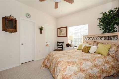 Townhouse in University Park, Florida 2 bedrooms, 108.51 sq.m. № 1720651 - photo 15