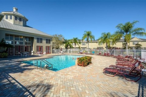 Townhouse in University Park, Florida 2 bedrooms, 108.51 sq.m. № 1720651 - photo 30