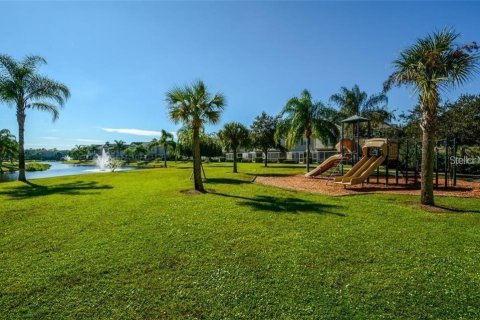 Townhouse in University Park, Florida 2 bedrooms, 108.51 sq.m. № 1720651 - photo 21