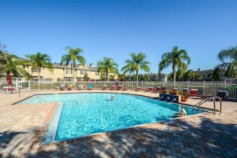 Townhouse in University Park, Florida 2 bedrooms, 108.51 sq.m. № 1720651 - photo 29