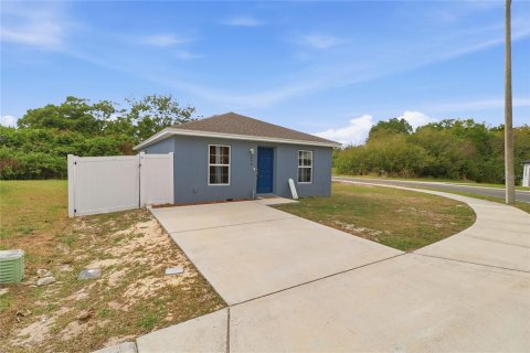 Casa en venta en Winter Haven, Florida, 3 dormitorios, 92.9 m2 № 2145520 - foto 9