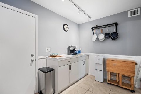 Купить кондоминиум в Лодерхилл, Флорида 1 комната, 86.21м2, № 2154253 - фото 10