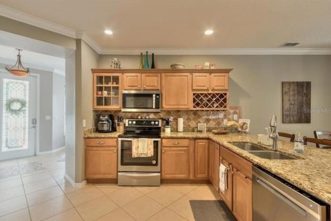Casa en venta en Sorrento, Florida, 3 dormitorios, 164.99 m2 № 2232187 - foto 5