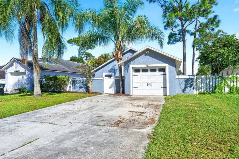House in Orlando, Florida 3 bedrooms, 116.69 sq.m. № 2419569 - photo 19