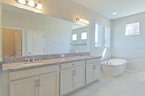House in Windermere, Florida 6 bedrooms, 412.76 sq.m. № 1857750 - photo 13