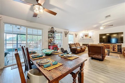 Casa en venta en Eustis, Florida, 4 dormitorios, 286.88 m2 № 1898996 - foto 26