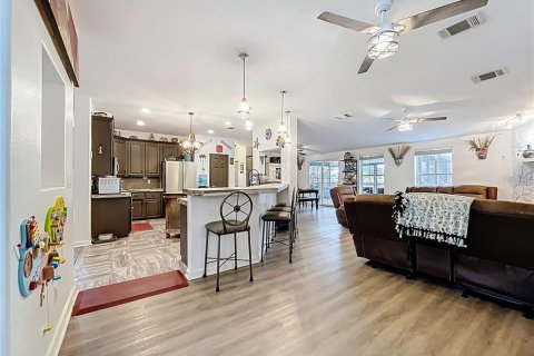 Casa en venta en Eustis, Florida, 4 dormitorios, 286.88 m2 № 1898996 - foto 16