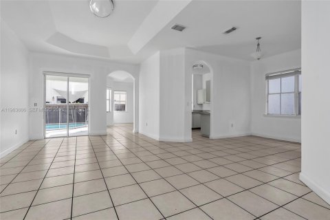 Casa en alquiler en Doral, Florida, 4 dormitorios, 183.39 m2 № 2025532 - foto 7