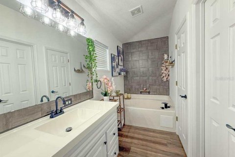 Casa en venta en Haines City, Florida, 3 dormitorios, 134.06 m2 № 1901440 - foto 14