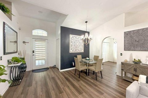Casa en venta en Haines City, Florida, 3 dormitorios, 134.06 m2 № 1901440 - foto 2