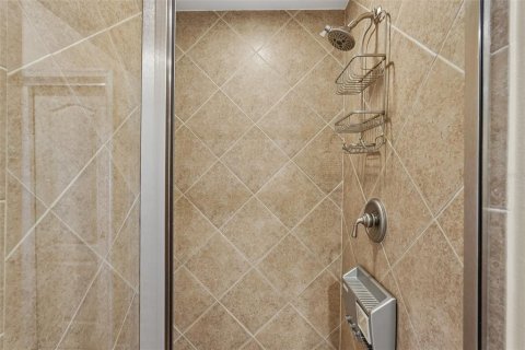 Condo in Bradenton, Florida, 2 bedrooms  № 2347648 - photo 19