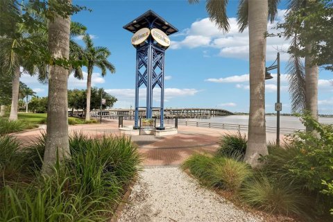 Condo in Bradenton, Florida, 2 bedrooms  № 2347648 - photo 30