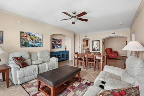 Condo in Bradenton, Florida, 2 bedrooms  № 2347648 - photo 7