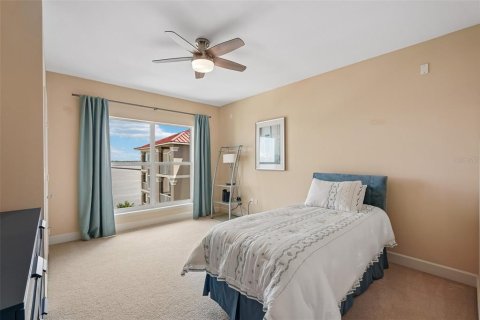 Condo in Bradenton, Florida, 2 bedrooms  № 2347648 - photo 20