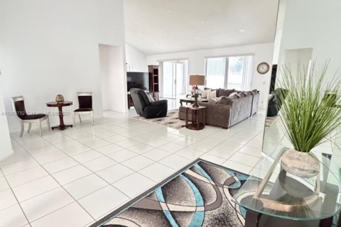 Copropriété à louer à Boynton Beach, Floride: 3 chambres, 181.35 m2 № 1955833 - photo 10