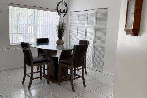 Copropriété à louer à Boynton Beach, Floride: 3 chambres, 181.35 m2 № 1955833 - photo 8